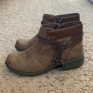 Brown ankle boots